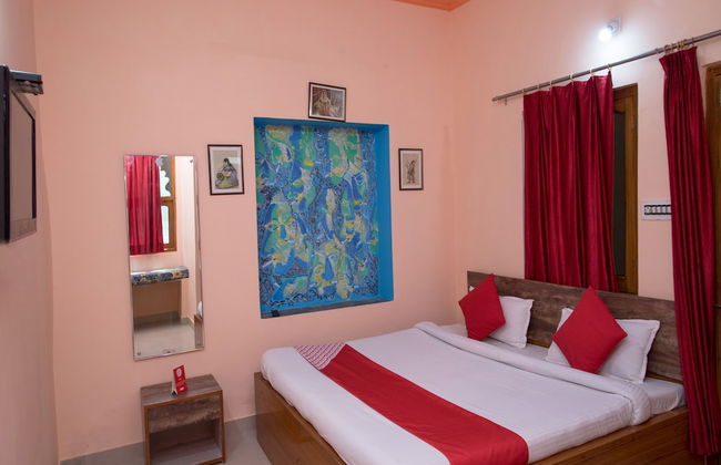 OYO 14227 Home Lake View Stay Brahmpol - Foto 12