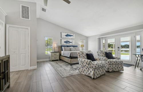 Lake House Westchase area. Heated Pool Waterfront! - Foto 30