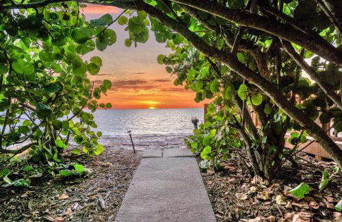 Gulf View Escape on the Beach at Resort with Pool, Kayaks, and More! - Foto 58