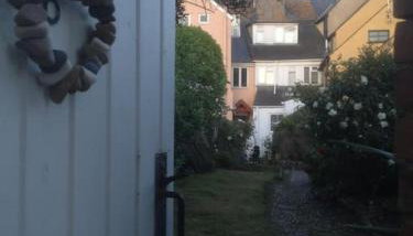 Fermaine, 50m from sea, garden, dogs, town centre - Foto 2, Garden