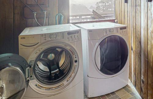 Oceanfront Elk House Bluff View Deck Near beach - Foto 36