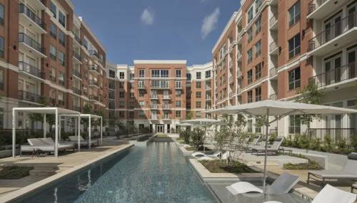 Resort Style Apartments in Spring, TX - Foto 2