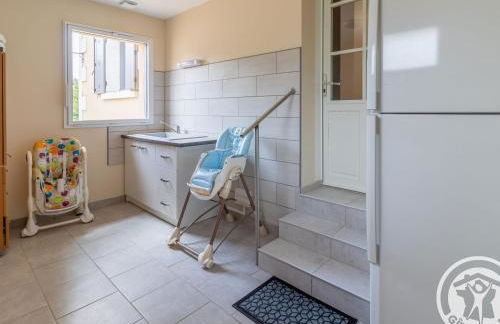 Gîte de groupe avec salle de jeux, jardin 4000m², proche forêt de Chandelais et Zoo de la Flèche - FR-1-622-56 - Photo 31