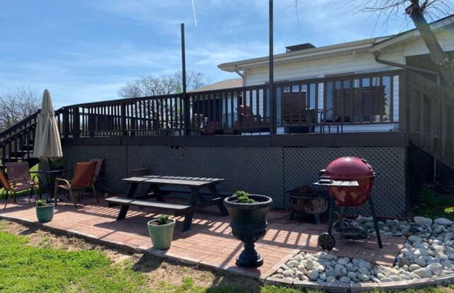 Beautiful Kayewood Waterfront Retreat - Photo 26