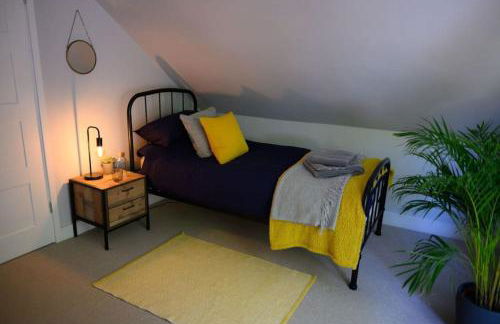 The Coach House at Wenvoe Manor, Cardiff - Photo 27