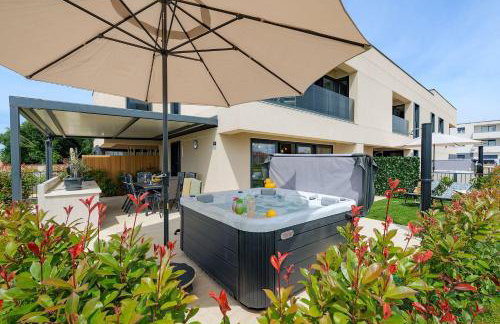 Atemberaubendes Apartment mit Whirlpool, Grillbereich, Smart TV - Photo 30