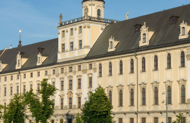 Entrada a la Universidad de Breslavia con audioguía - Foto 1