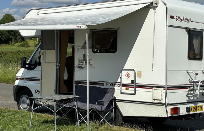 Motorhome in Hinckley- Sleeps 3- Pet Friendly - Foto 2