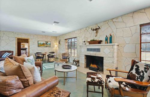 DH RIVER LODGE! Gather your herd here! - Foto 21