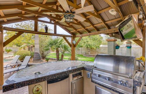 Horsey Hideaway Ranch House in Cave Creek! - Photo 26