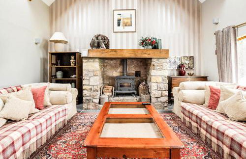 Coach House at Soilzarie - Photo 13