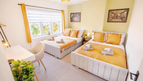 Golden Luxury Retreat 2 Bath Parking 16PPL - Foto 3