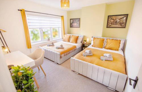 Golden Luxury Retreat 2 Bath Parking 16PPL - Foto 3