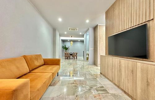 YOUROPO - Downtown - Foto 142