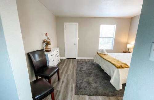 Perfect for Group with 2BR, 2BA and Pool - Foto 18