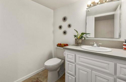 La Jolla Gem condo - Photo 24