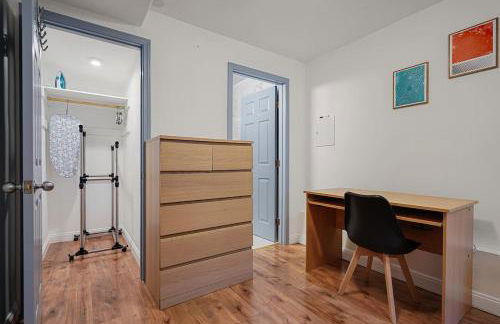 Modern 1BR 1Bath with Living Area near SFSU - Foto 12