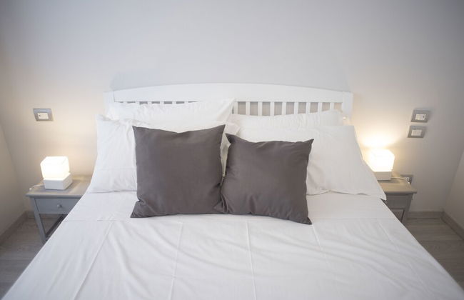 Winkler Suites - Photo 14