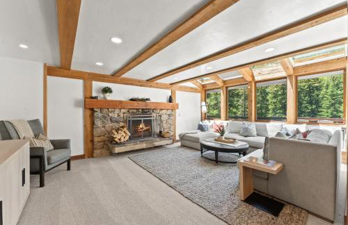 Carpe Montem - Modern, Views, Large Deck, Hot Tub, Private - Foto 10