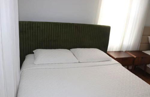 Spacious & Elegant 2 bedroom apartment in the heart of Uniondale - Foto 31