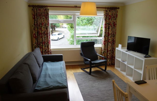 NEW Cosy 2 Bedroom Flat on Englefield Green - Foto 12