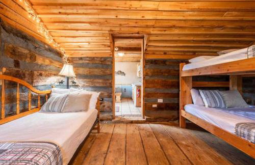 New! Charming Cabin in Colorado National Forest - Foto 8