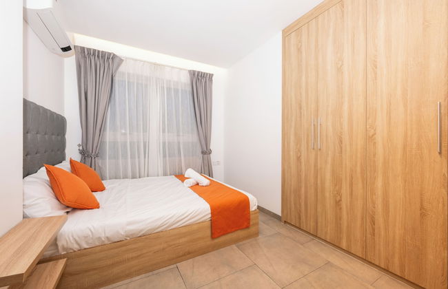 Urban Village Condo by Soben Homes - Foto 5