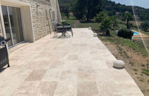 La Venturonne Appartement neuf Rez de jardin 45 m2 vue mer et vignes 10 mn des plages - Foto 11