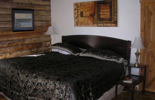 Amazing Lakefront Cabin in the Woodlands near Bangor, Maine - Foto 17