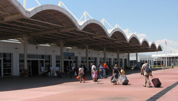 Transfert en navette d'Alanya Resorts vers l'aéroport d'Antalya - Photo 3