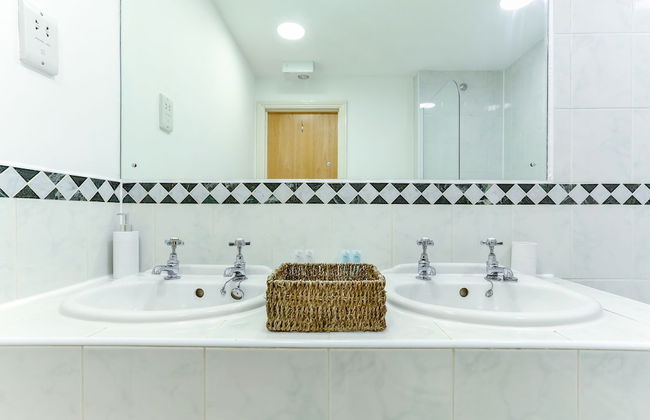 Theatreland Walk - Photo 42