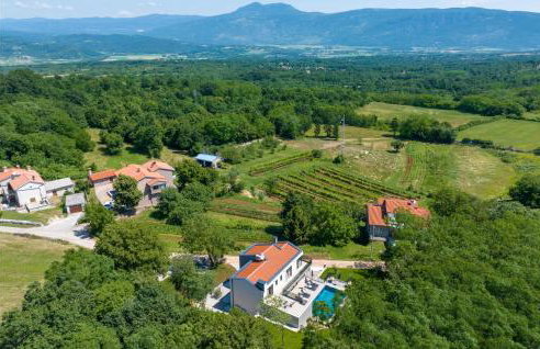 Lovely Home In Nedescina With Sauna - Foto 2