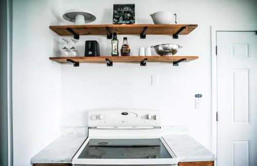 House-1 Bedroom, 1 Bath-Private, Centrally Located - Foto 32