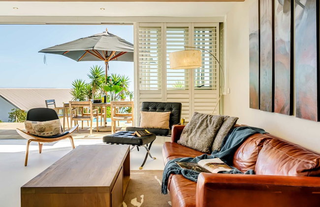 Secure Holiday Apartment w Private Pool Calico - Foto 13