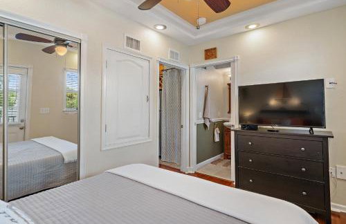 Wine-Dine-Sunshine Cozy Flat in The Heart of DTSP - Foto 14