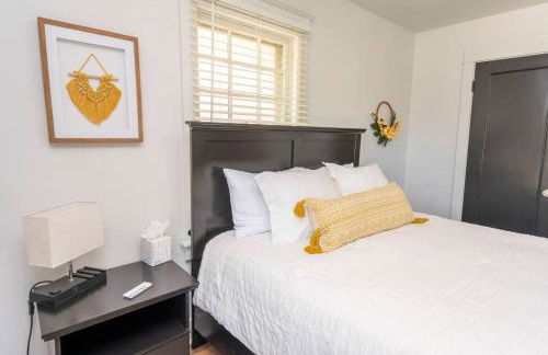 Downtown Retreat, Hot Tub, Firepit, Grill - Foto 20