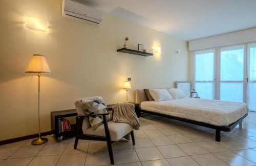 Sunset Studio - studio apartment & garage, near A8 highway - Photo 2
