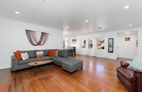 Valley Oasis Pool Hot Tub Near Universal - Foto 41