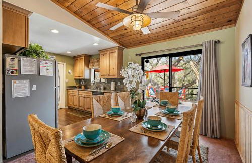 Bigfoot Retreat Home Close to Beach - Foto 3