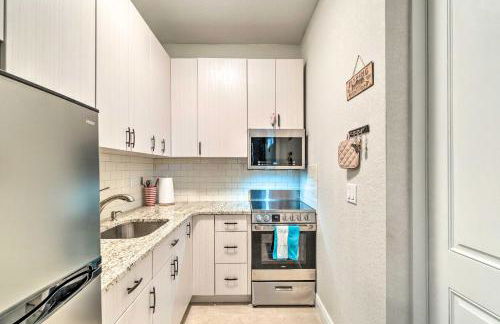 Modern Canalfront Studio Near Nokomis Beach! - Foto 3