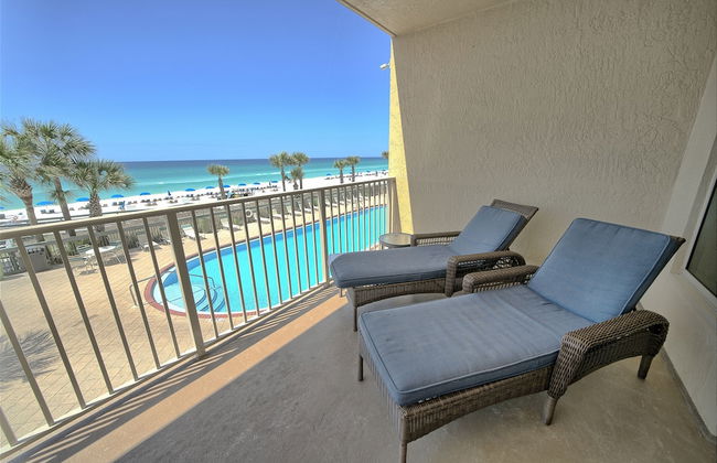 Astonishing Oceanfront Condo with Oversized Balcony to Enjoy Amazing Gulf View - Unit 0204 by RedAwning - Foto 27