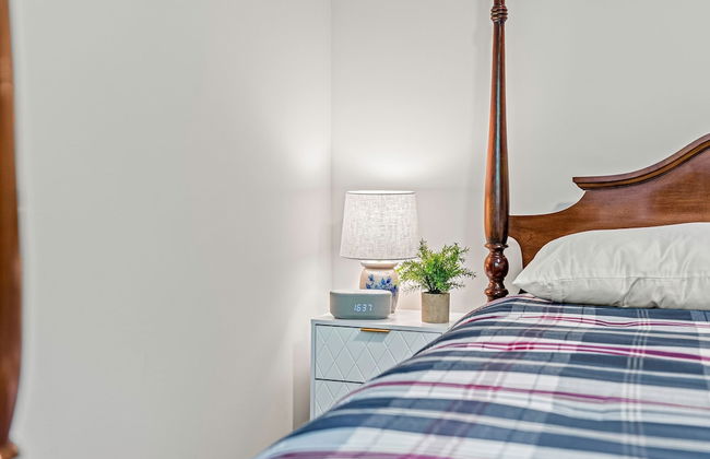 Happy Trails Chalet by Avantstay Sauna Deck Private Community Beach Access - Photo 41