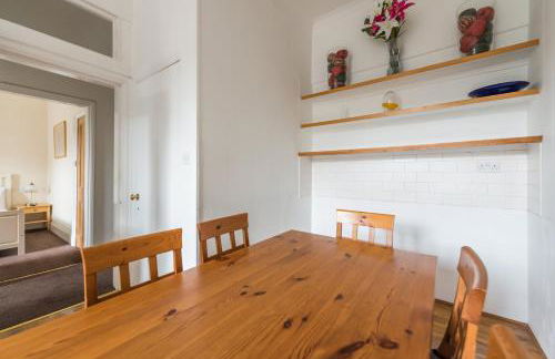 3 bed overlooking meadows park - Foto 11