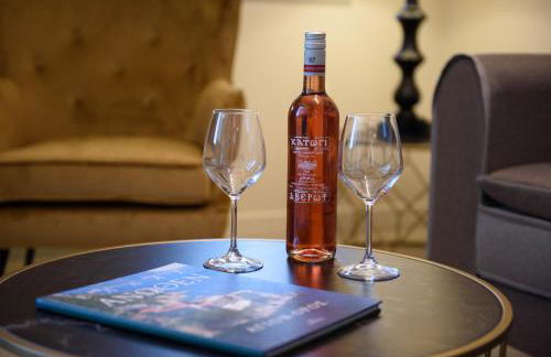 Tessera Villas & Studios Collection - Photo 44