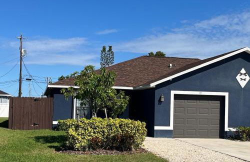 Debbie's 3-Bedroom Apartment in a duplex - Foto 1