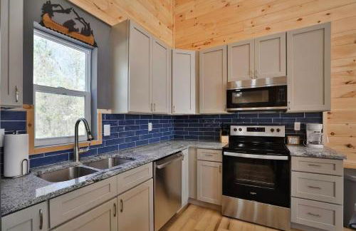 New listing-- Hocking Hills Modern Cabin - Foto 19