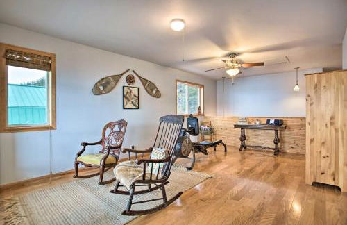 Remote Island Escape with Breathtaking Views - Photo 14