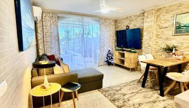 Beachfront Private Apartment in Pueblo Torviscas Sunset Harbour - Foto 2