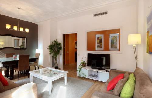 Reino de Valencia Apartments - Photo 31