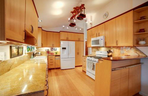 On 10 Acres! Serene Nevada City Retreat with Hot Tub - Foto 8